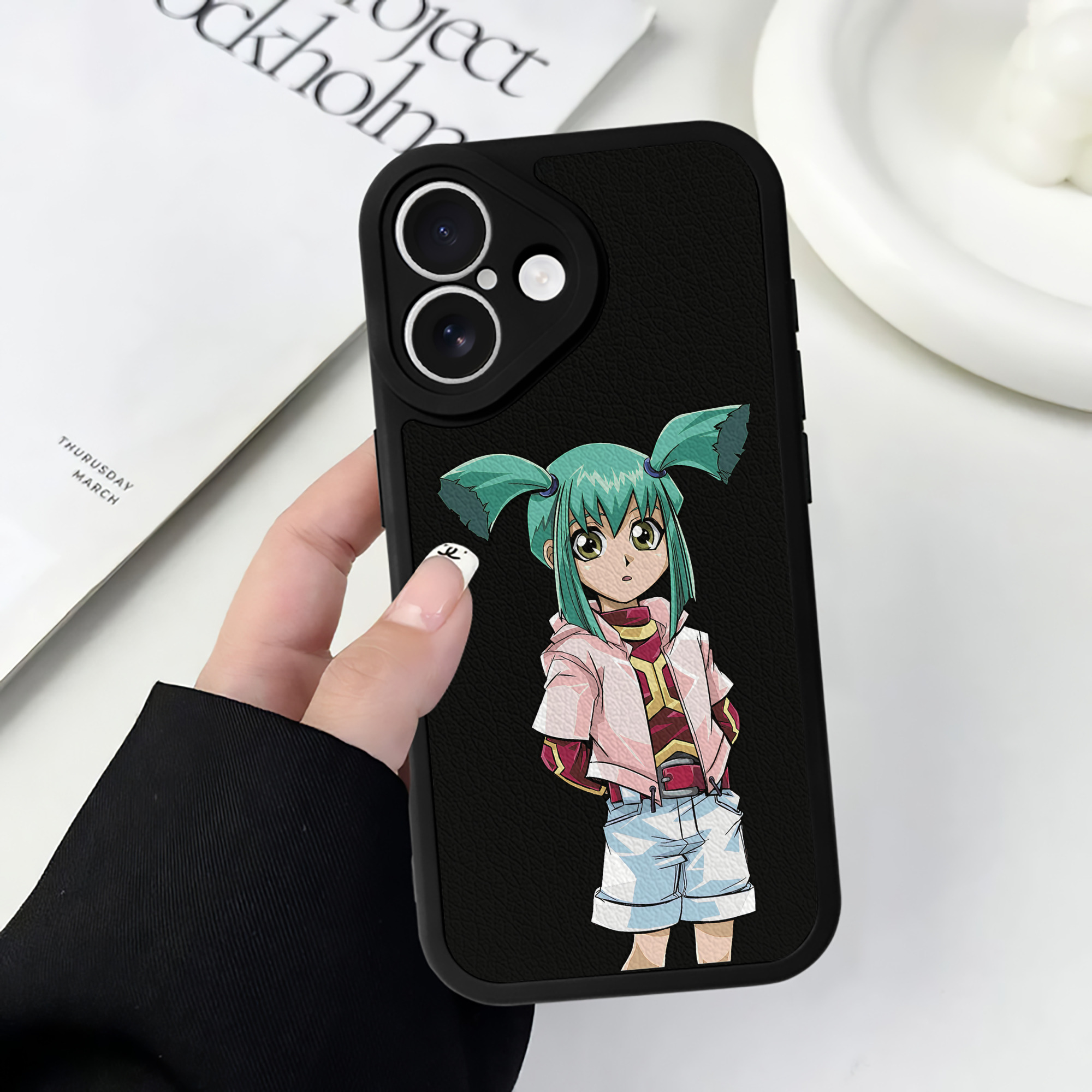 遊☆戯☆王 Yu-Gi-Oh! 【iPhone 16シリーズ対応】シリコンスマホケース（レザー調） 材質：シリコン